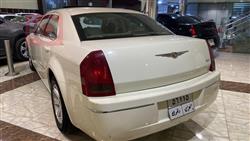كرايسلر 300